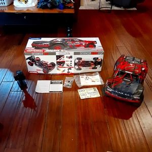 Arma Mojave 6s remotcontrol car